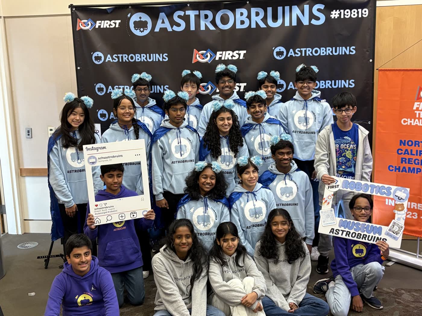 The FTC team and its mentees at the Northern California regional championship